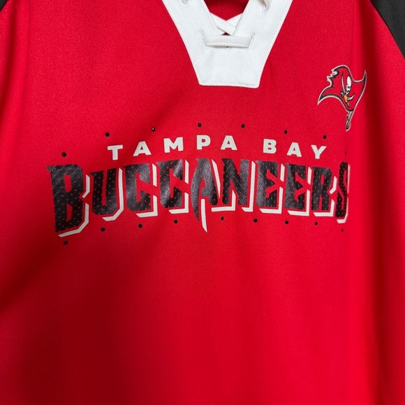 Majestic Tampa Bay Buccaneers Women’s 2XL Red NFL Jersey Lace-Up Game Day Casual - Picture 7 of 7